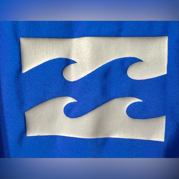 Billabong Blue UPF 50+ Rash Guard Swim Shirt - Picture 3 of 8